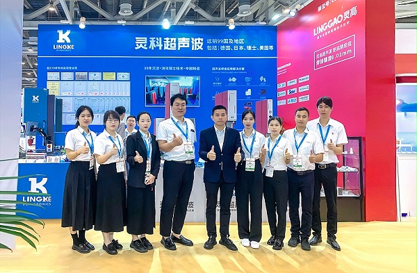 蘇州會(huì)展第一天0