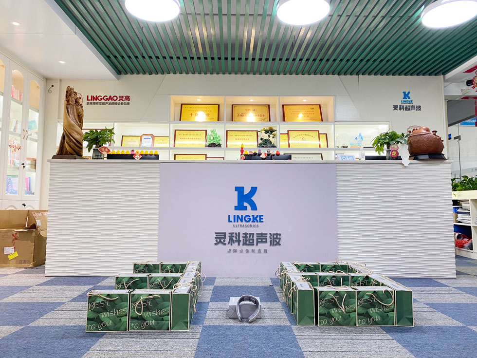 不負(fù)韶華 美麗綻放丨靈科超聲波祝所有女神三?八婦女節(jié)快樂